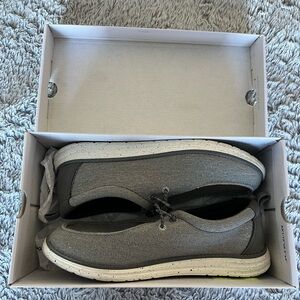 Men’s Size 6 Sonoma Slip On Shoe NWT